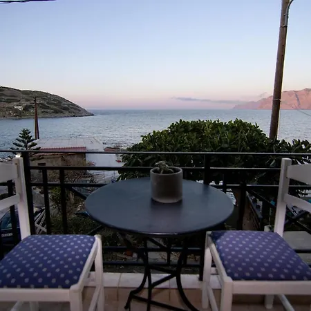 The Island House - Family Size - Overlooking The Aegean - 3 Steps From The Casa de Férias *